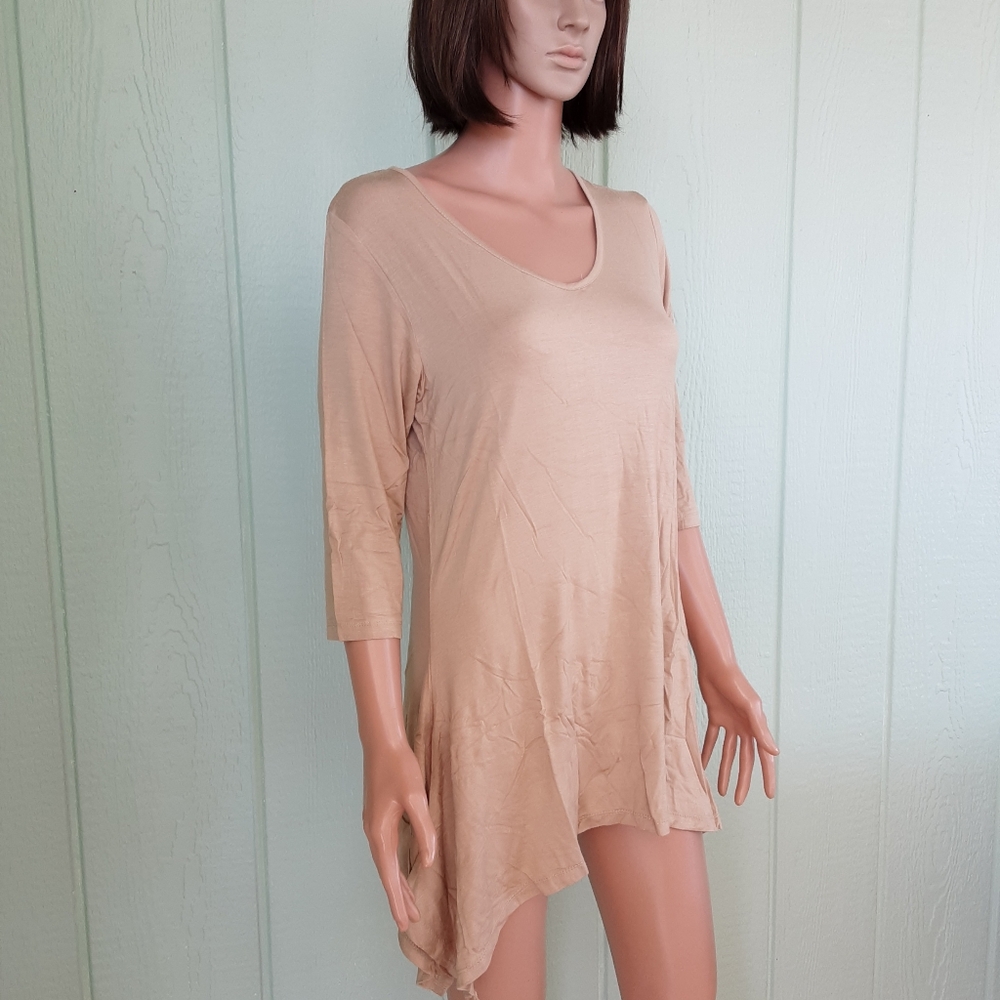 Antthony 🌞077 Originals Women's Top Blouse Sz M Stretch Beige NWT Scoop Neck